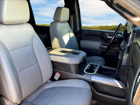 Used 2022 Chevrolet Silverado 3500 LTZ w/ LTZ Plus Package image 21