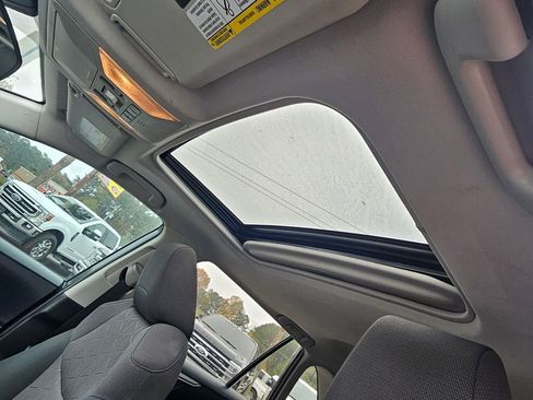 Used 2019 Toyota RAV4 XLE image 19