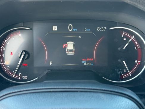 Used 2025 Toyota RAV4 LE AWD/4WD image 21