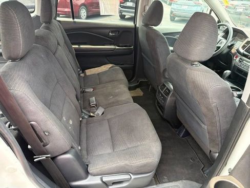 Used 2018 Honda Pilot EX image 28