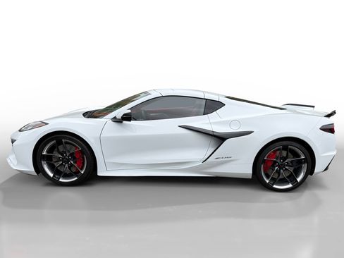New 2026 Chevrolet Corvette Z06 w/ Chrome Exterior Badge Package RWD image 2