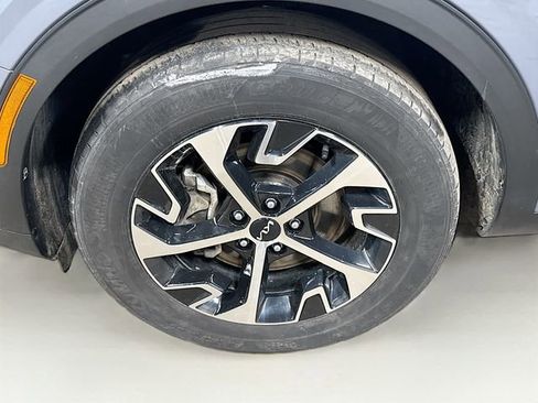 Used 2023 Kia Sportage EX image 31