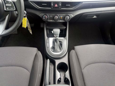 Certified 2023 Kia Forte LXS w/ LXS Technology Package FWD image 18
