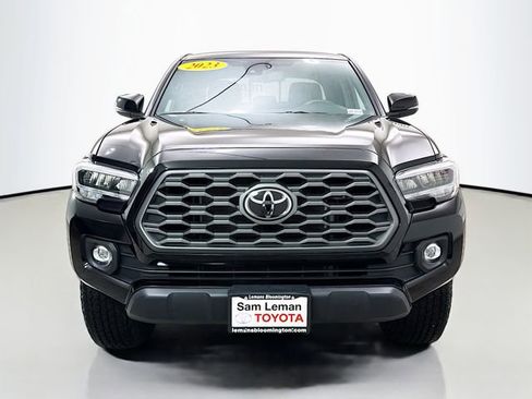 Used 2023 Toyota Tacoma TRD Off-Road image 2
