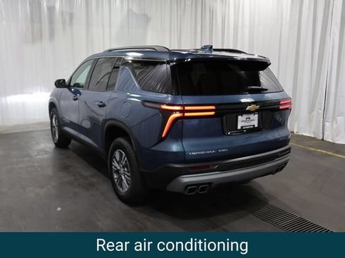 Certified 2025 Chevrolet Traverse LT AWD/4WD image 5
