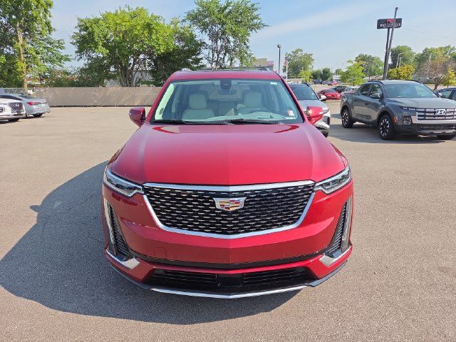 Used 2020 Cadillac XT6 Premium Luxury AWD/4WD image 3