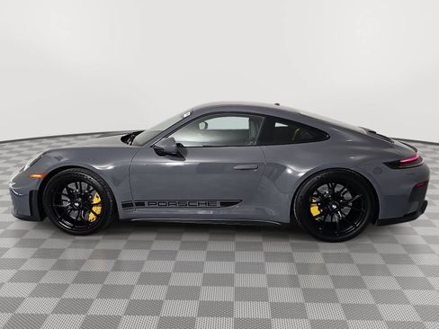 Used 2025 Porsche 911 GT3 RWD image 5