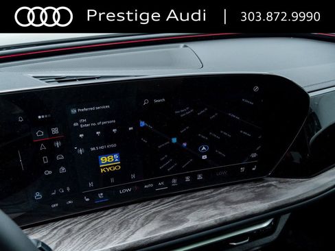Used 2025 Audi Q5 Premium Plus w/ Premium Plus image 17