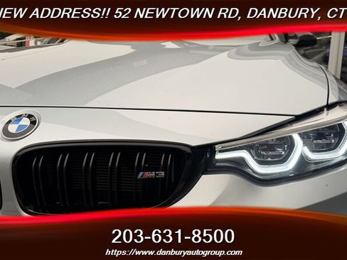 Used 2018 BMW M3 RWD image 9