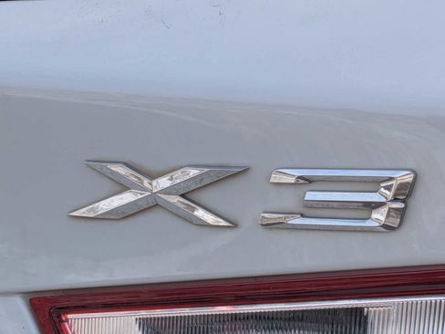Used 2017 BMW X3 xDrive28i image 13