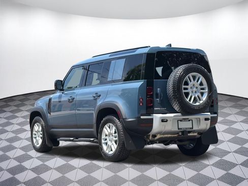 Used 2025 Land Rover Defender 110 S AWD/4WD image 3