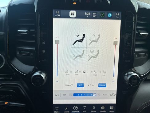 Used 2022 RAM 2500 Limited image 17