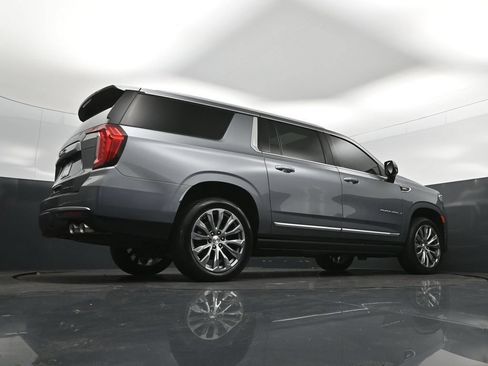 Used 2022 GMC Yukon XL Denali RWD image 42