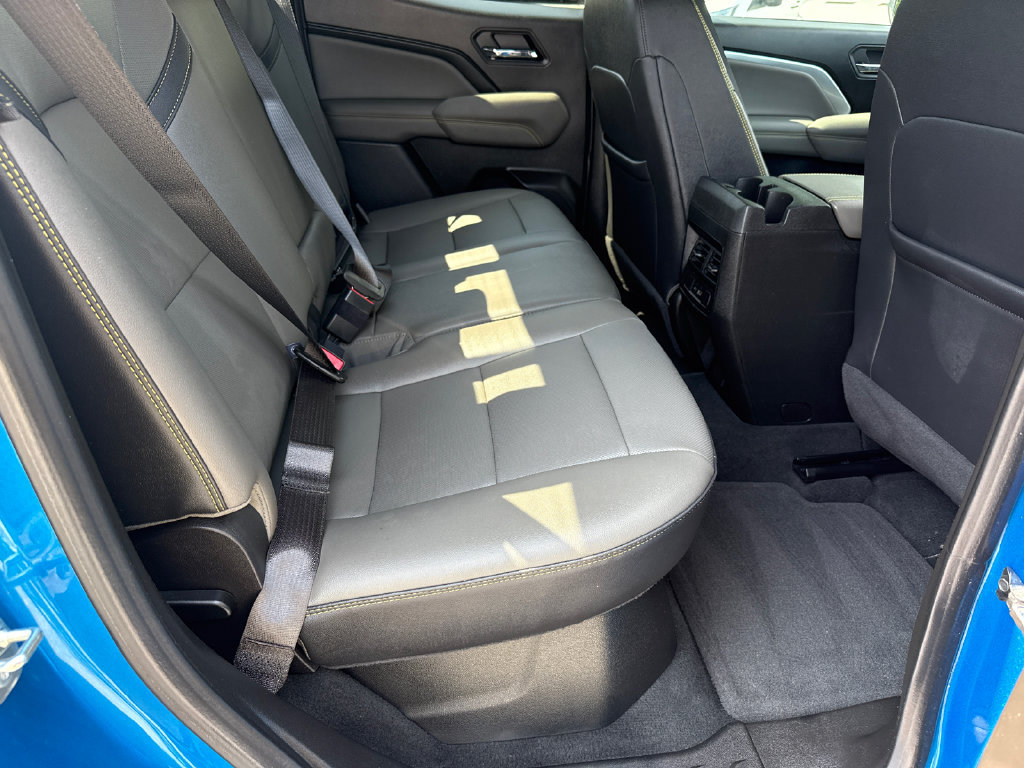 Used 2024 Chevrolet Colorado ZR2 w/ ZR2 Convenience Package III AWD/4WD image 15