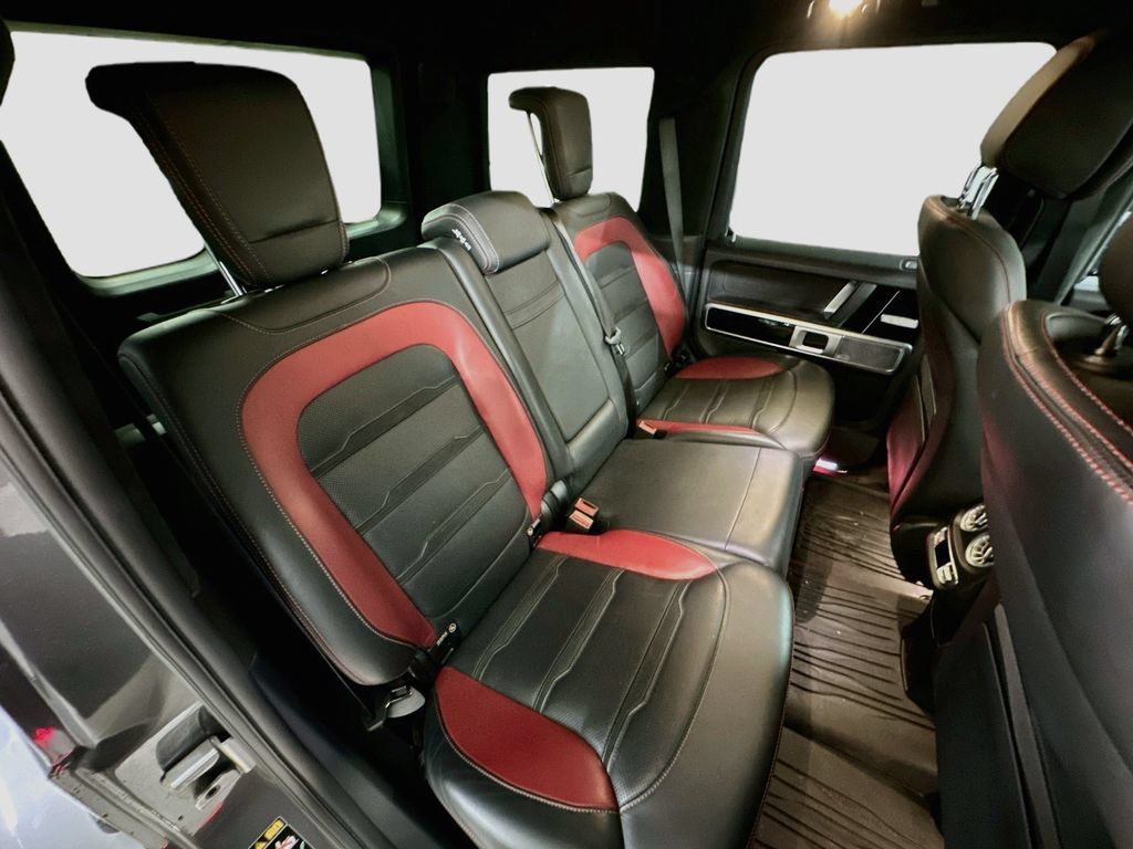 Certified 2021 Mercedes-Benz G 63 AMG 4MATIC w/ G Manufaktur Interior Package image 28