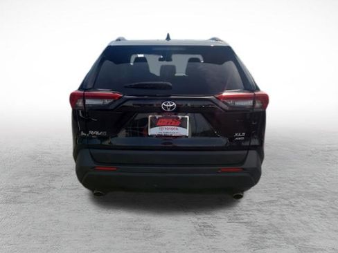 Certified 2025 Toyota RAV4 XLE AWD/4WD image 6