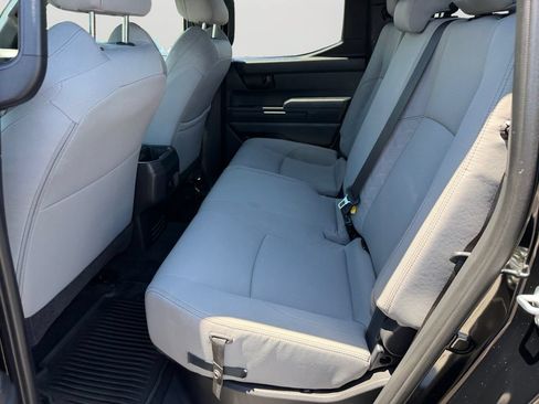 Certified 2025 Toyota Tacoma SR5 AWD/4WD image 13