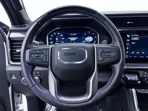 Used 2023 GMC Sierra 1500 Denali Ultimate image 33