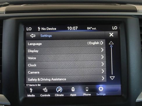 Used 2020 RAM 1500 Classic SLT w/ Luxury Group AWD/4WD image 28