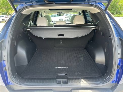 Certified 2023 Hyundai Tucson Limited AWD/4WD image 29