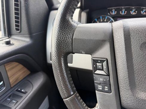 Used 2011 Ford F150 Lariat w/ Lariat Chrome Pkg AWD/4WD image 13