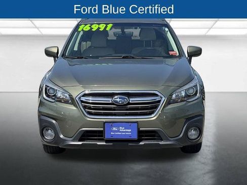 Used 2019 Subaru Outback 2.5i Premium AWD/4WD image 2