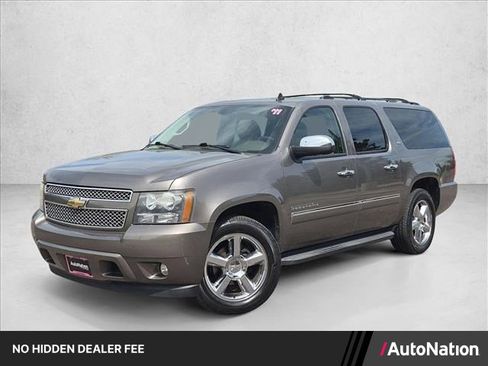 Used 2011 Chevrolet Suburban LTZ RWD image 1