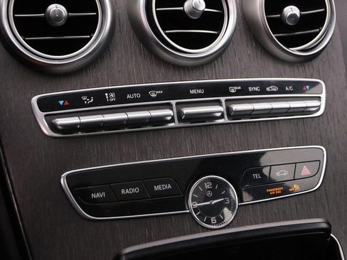 Used 2020 Mercedes-Benz C 300 4MATIC Sedan image 20