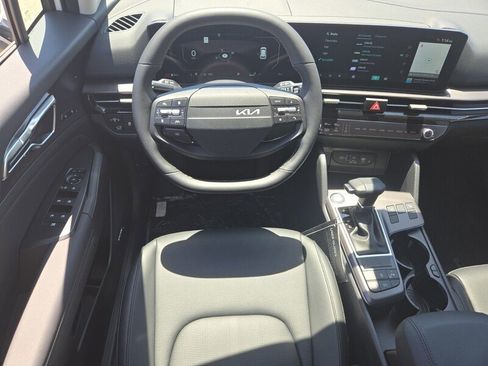 New 2026 Kia Sportage SX image 7