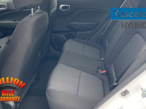 New 2026 Hyundai Venue SE image 25