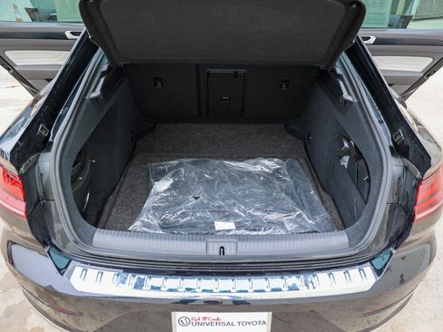 Used 2023 Volkswagen Arteon SEL w/ Arteon MDO Package image 27