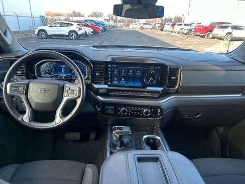 Used 2022 Chevrolet Silverado 1500 RST w/ Max Trailering Package image 14