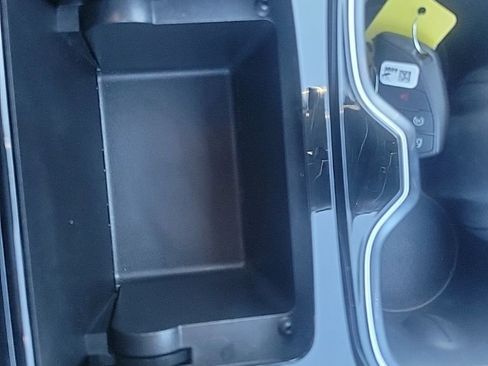 Certified 2024 Chevrolet Traverse RS w/ LPO, Floor Liner Package image 22