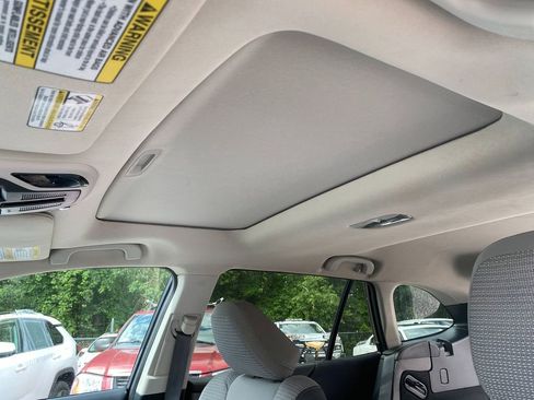 Used 2022 Subaru Outback Premium image 24