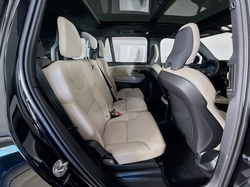 New 2026 Volvo XC90 T8 Plus w/ Protection Package AWD/4WD image 29