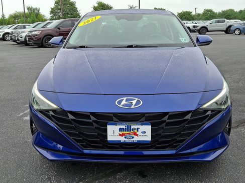 Used 2021 Hyundai Elantra SEL FWD image 2