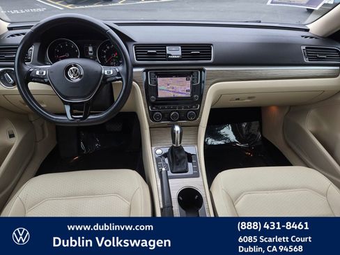 Used 2018 Volkswagen Passat 2.0T SE image 15