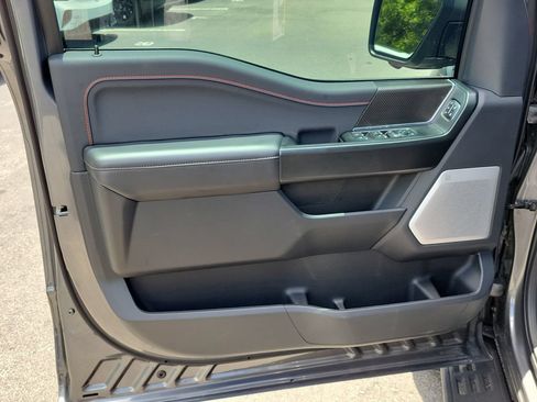 Used 2025 Ford F150 Raptor AWD/4WD image 17