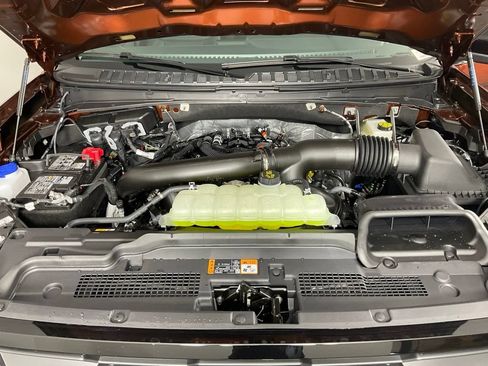 New 2027 Ford Expedition Active RWD image 9