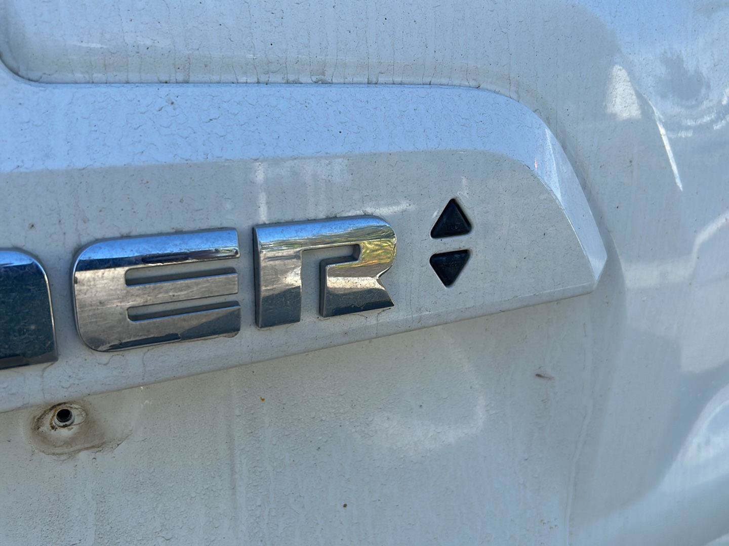 Used 2024 Toyota 4Runner SR5 AWD/4WD image 9