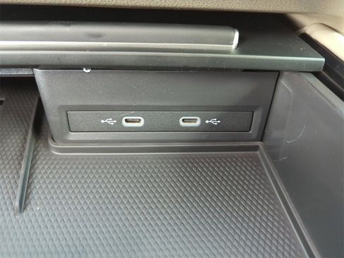 New 2026 Volkswagen Atlas SE image 29