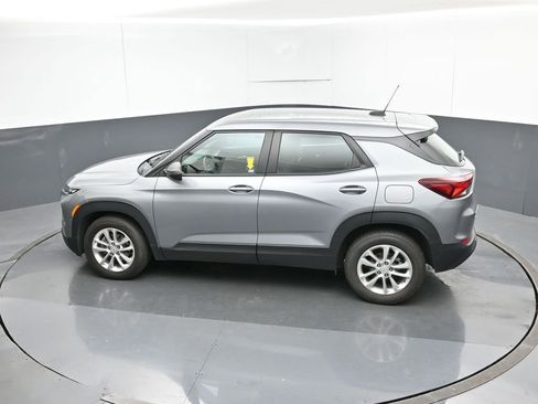 Used 2024 Chevrolet TrailBlazer LS image 45