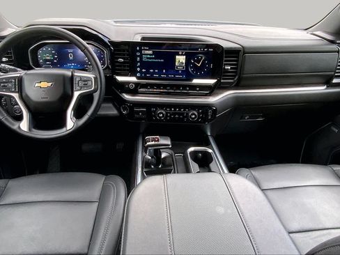 Certified 2026 Chevrolet Silverado 1500 LTZ w/ Z71 Off-Road Package AWD/4WD image 16