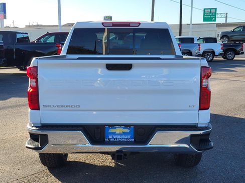 New 2026 Chevrolet Silverado 1500 LT w/ Convenience Package II RWD image 4