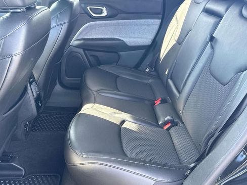 Used 2022 Jeep Compass Latitude w/ Convenience Group image 26