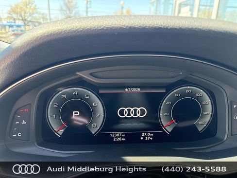 Used 2023 Audi Q8 Premium Plus w/ Premium Plus Package image 4