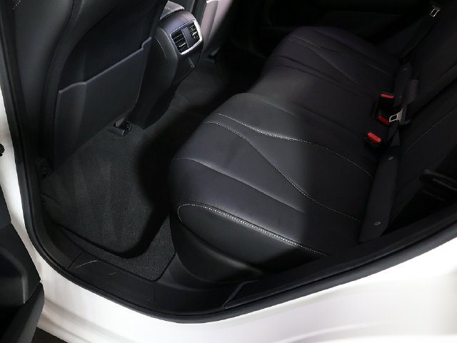 Certified 2025 Acura RDX SH-AWD image 26