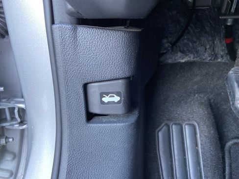 Used 2024 Nissan Altima 2.5 SV image 44