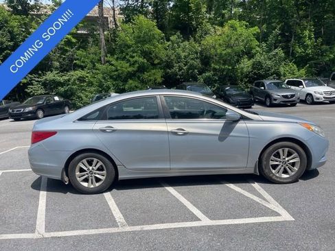Used 2013 Hyundai Sonata GLS w/ Popular Equipment Pkg FWD image 4
