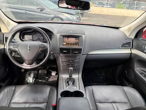 Used 2016 Lincoln MKT AWD w/ Equipment Group 201A image 27